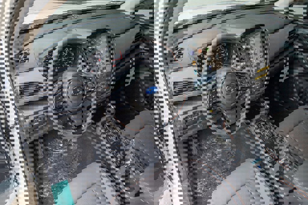 New 2025 Subaru Crosstrek 2.5i Limited image 9