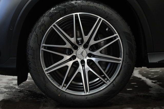 New 2025 Mercedes-Benz GLC 63 AMG S image 12