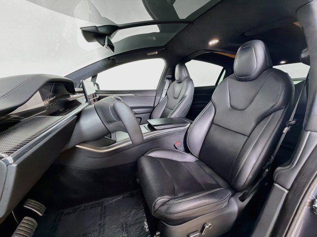 Used 2022 Tesla Model X Plaid AWD/4WD image 18