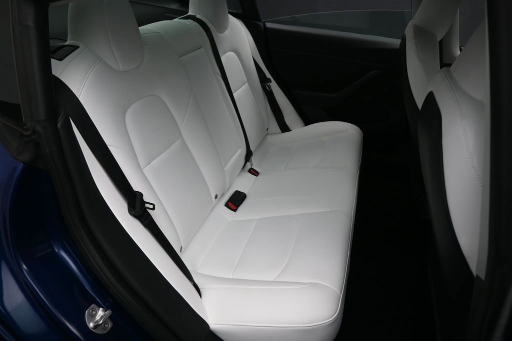 Used 2023 Tesla Model 3 Standard Range RWD image 32