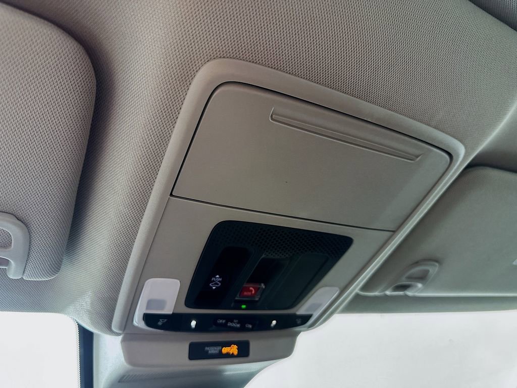 Used 2024 Honda Accord EX image 29