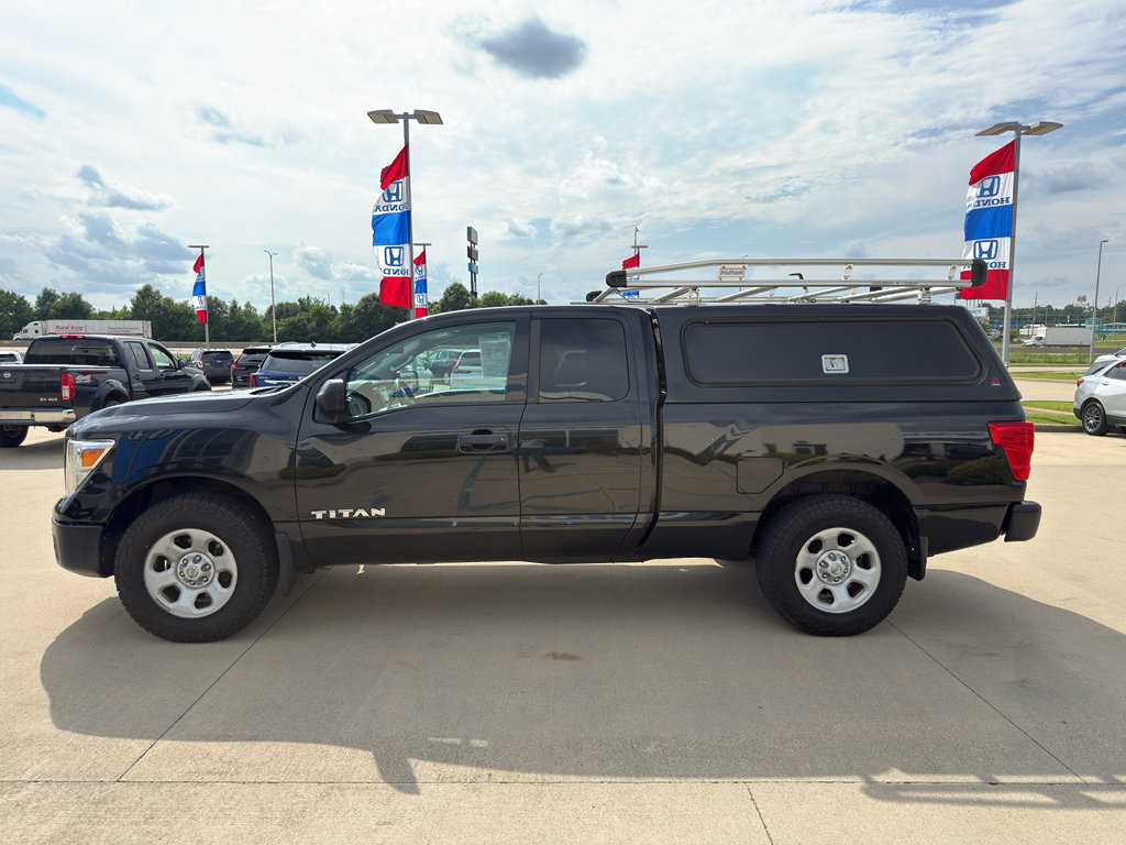 Used 2018 Nissan Titan S w/ S Utility Package AWD/4WD image 8