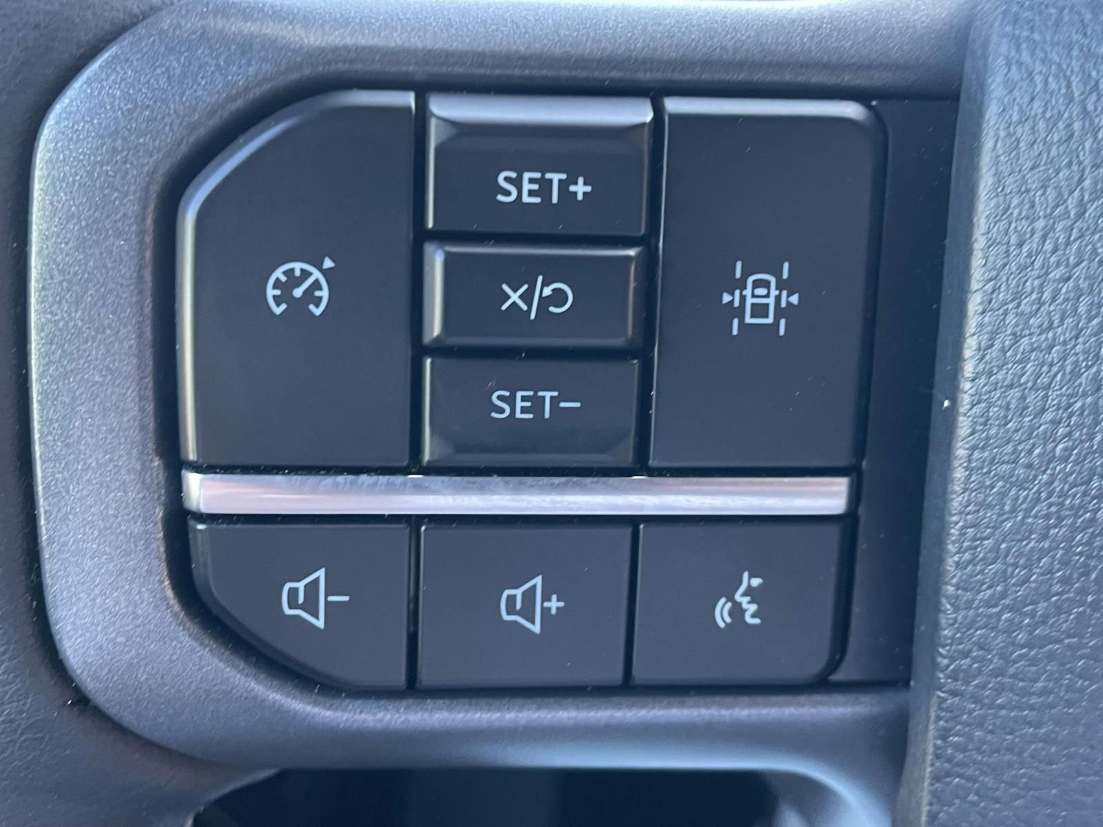 Certified 2023 Ford F150 XLT w/ Equipment Group 302A High image 27