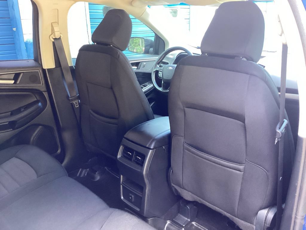 Used 2020 Ford Edge SE w/ Cargo Accessory Package FWD image 41