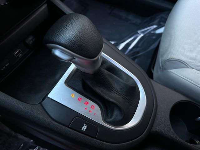 Used 2023 Kia Forte LXS w/ LXS Technology Package image 29