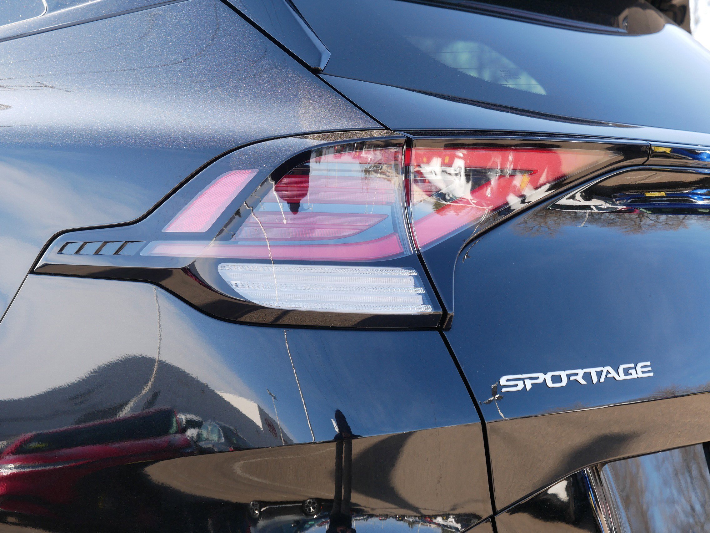 Certified 2025 Kia Sportage SX Prestige AWD/4WD image 17