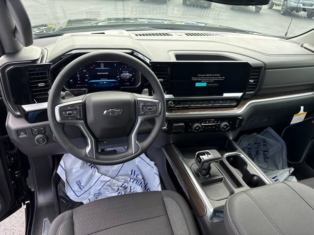 New 2026 Chevrolet Silverado 1500 RST AWD/4WD image 15