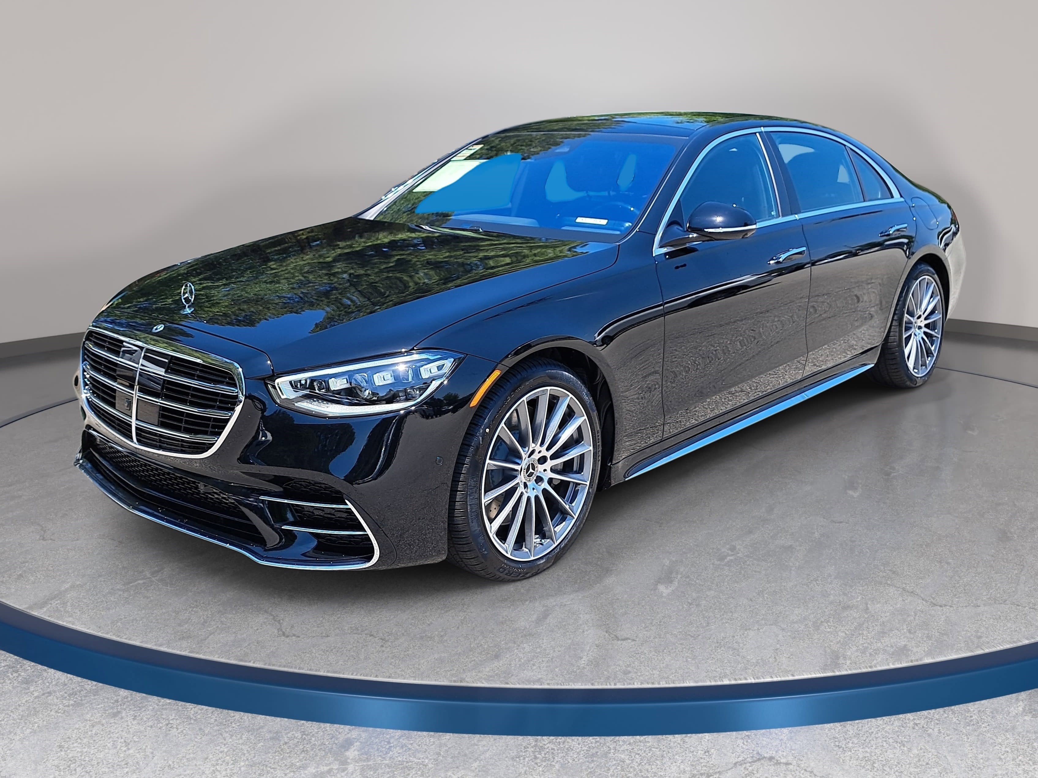 New 2026 Mercedes-Benz S 580e 4MATIC Sedan image 1
