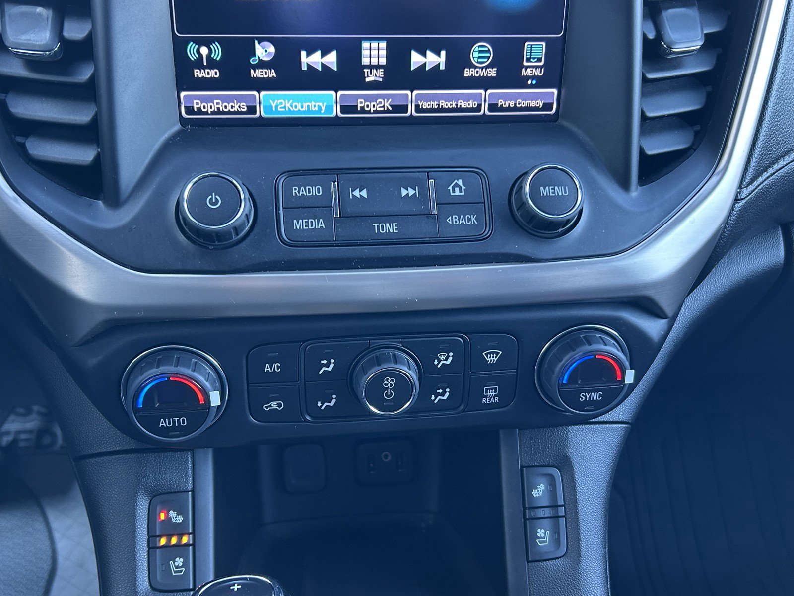 Used 2018 GMC Acadia Denali w/ Technology Package image 29