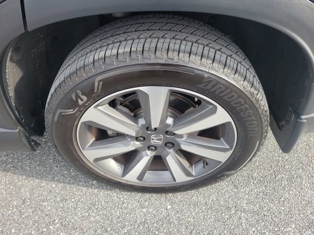 Used 2025 Honda Pilot Elite image 11