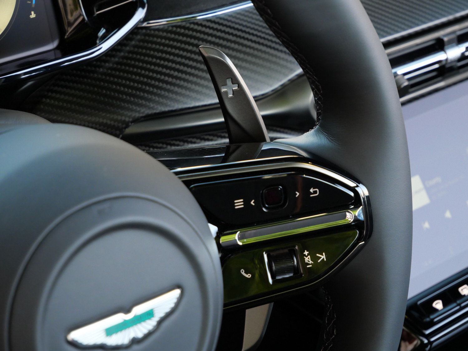 New 2026 Aston Martin V8 Vantage S RWD image 20