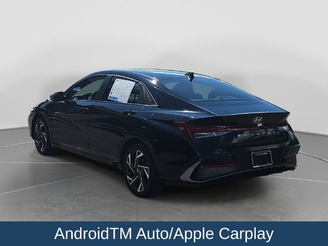 Used 2024 Hyundai Elantra SEL w/ Convenience Package FWD image 6