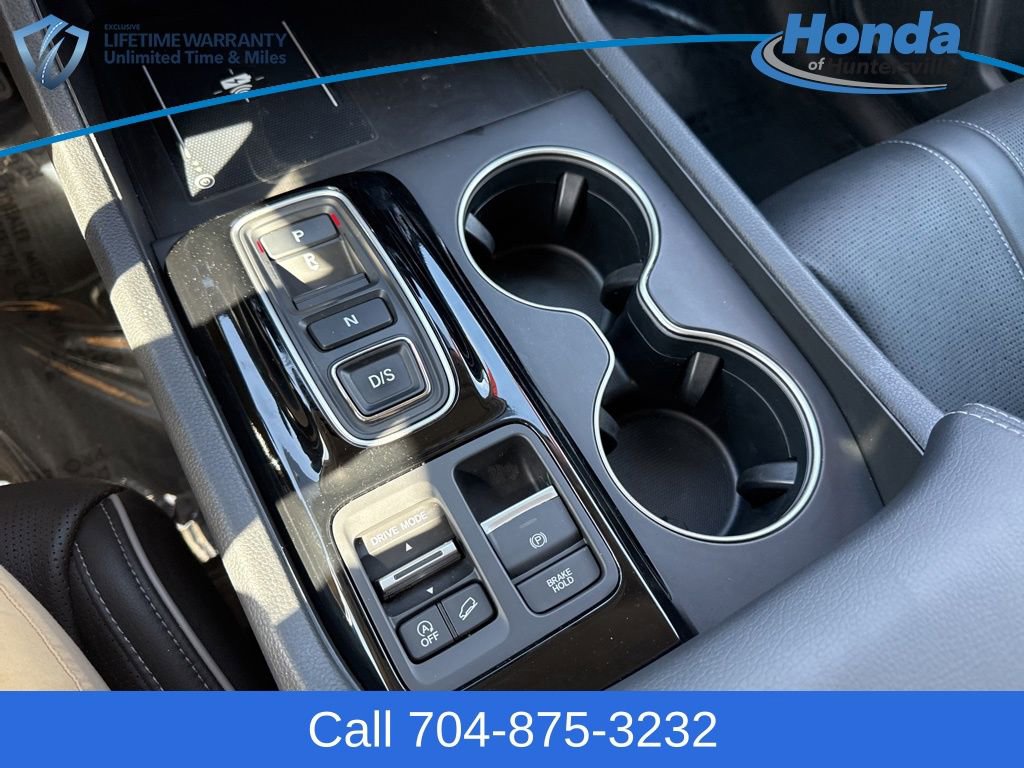 Used 2023 Honda Pilot Elite image 36