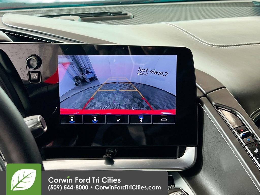 Used 2023 Chevrolet Corvette Stingray w/ Z51 Performance Package image 19