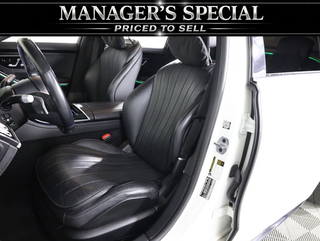 Used 2022 Mercedes-Benz S 500 4MATIC w/ AMG Line Package image 45