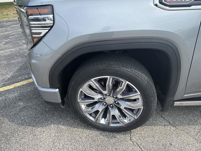 Used 2023 GMC Sierra 1500 Denali AWD/4WD image 19