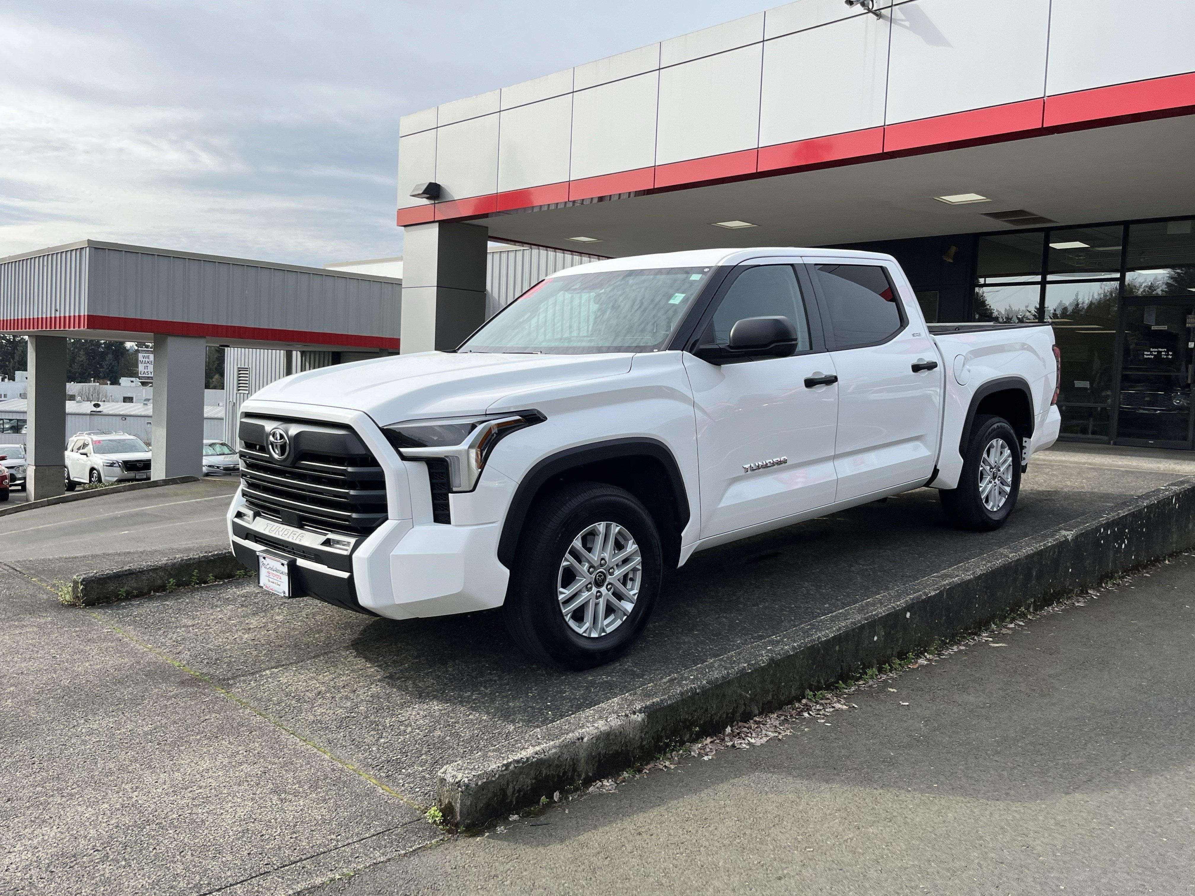 Certified 2022 Toyota Tundra SR5 RWD image 4