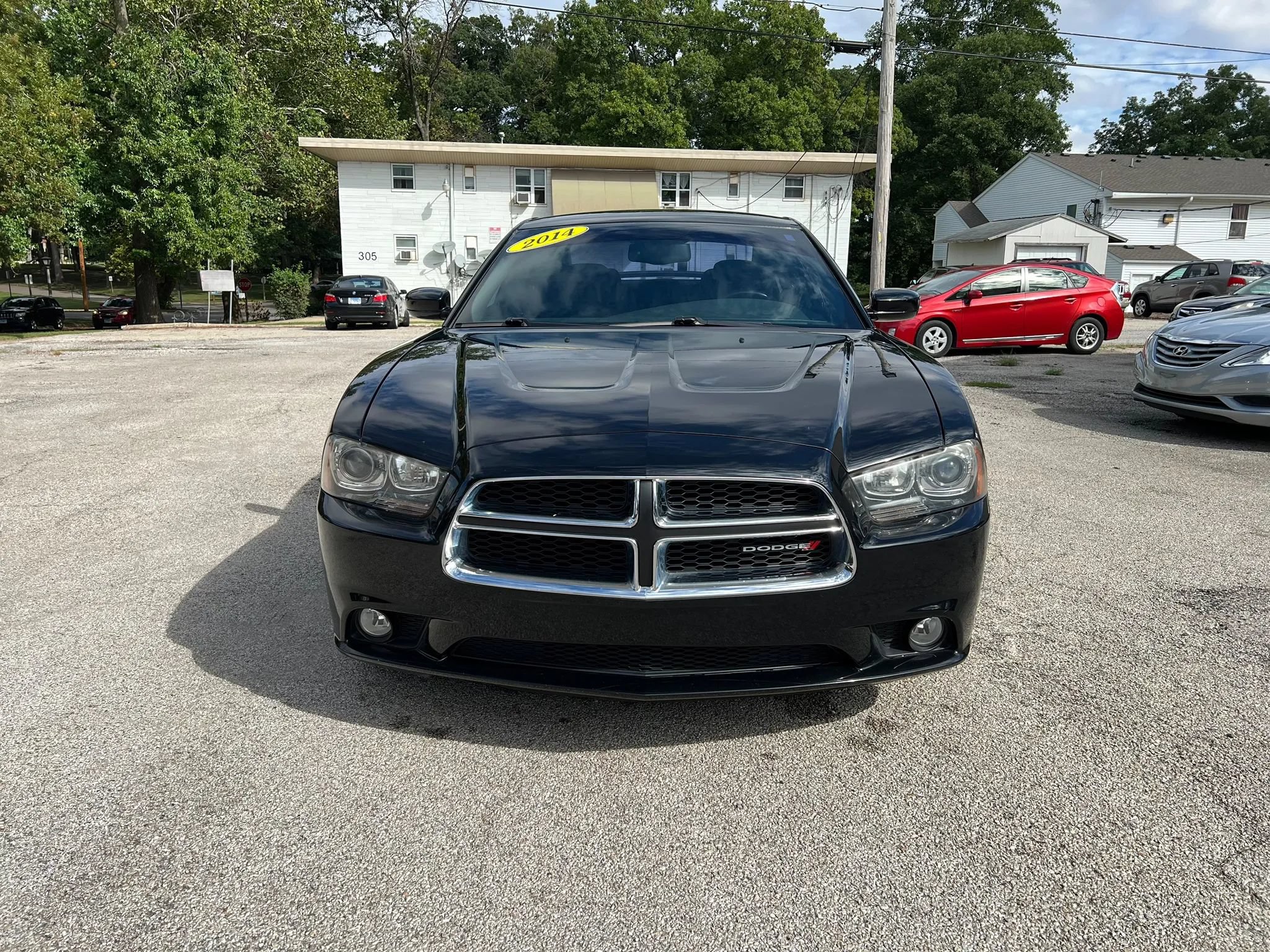 Used 2014 Dodge Charger R/T w/ Wheels & Tunes Group RWD image 2