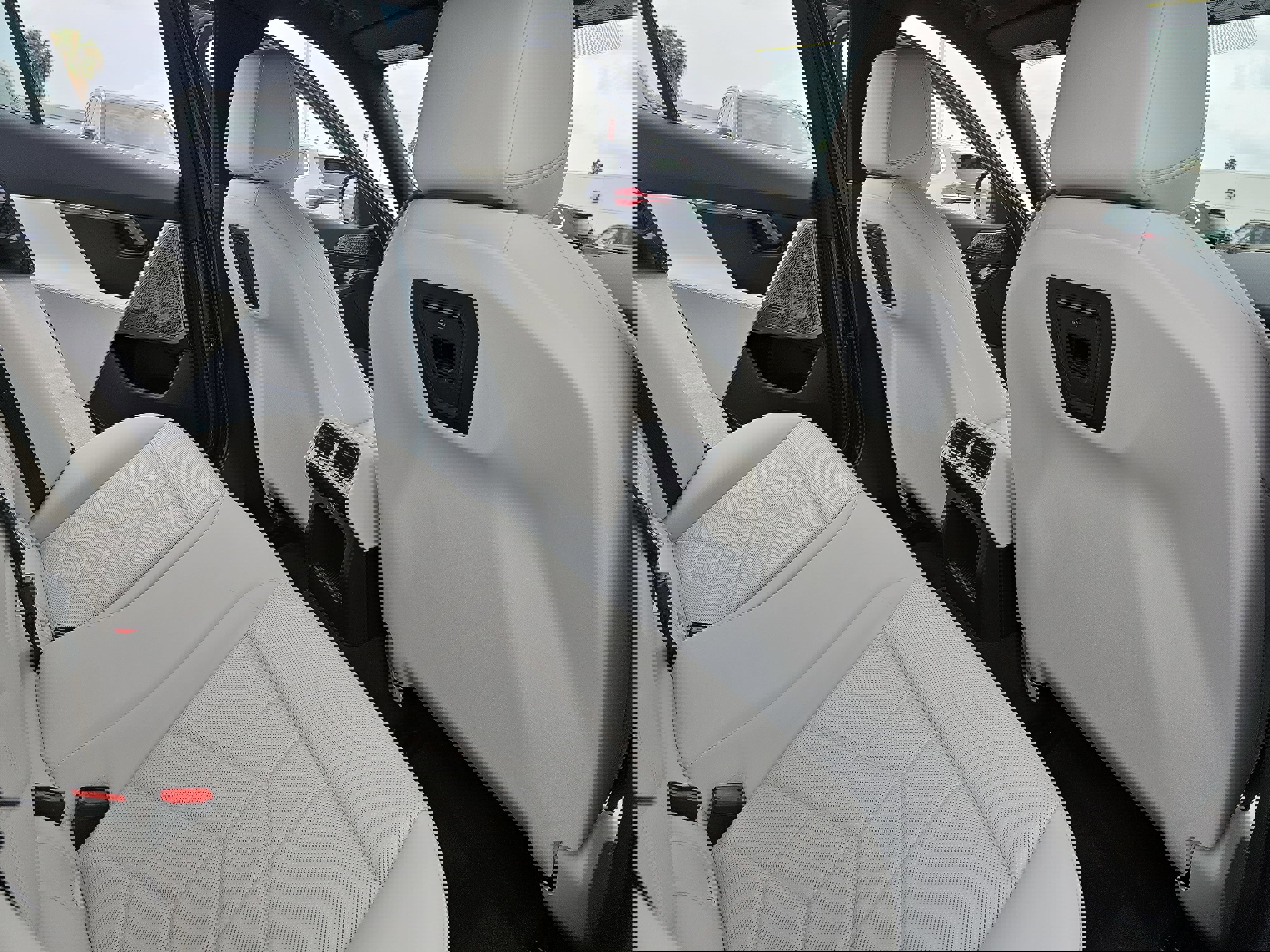 Used 2025 BMW 530i image 11