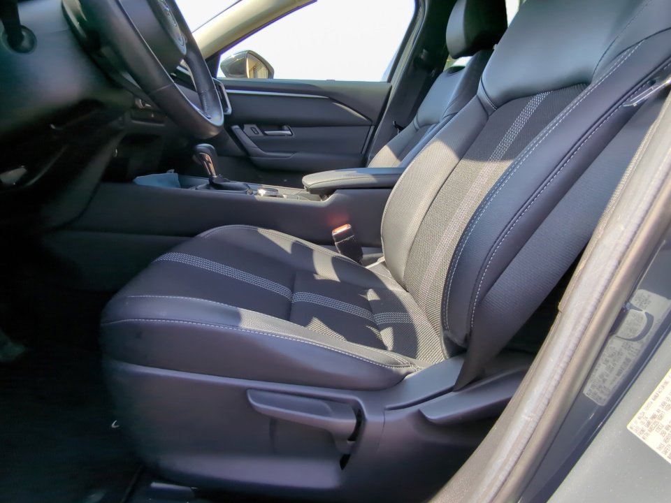 Used 2024 MAZDA CX-50 AWD 2.5 S w/ Weather Package image 9