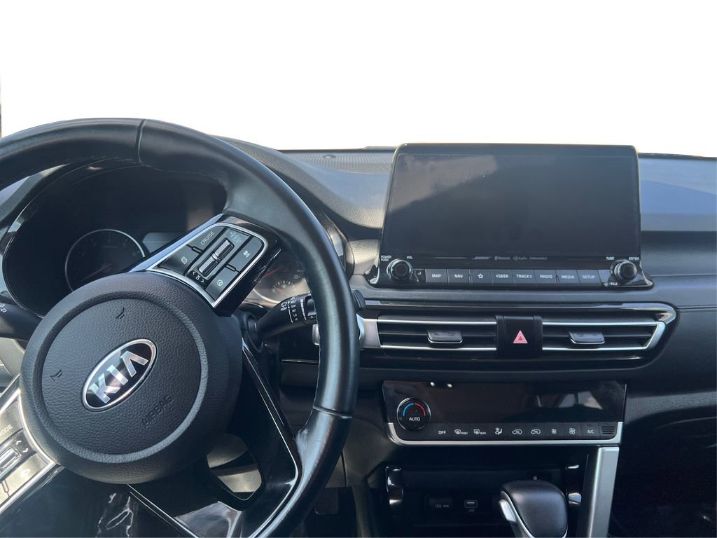 Used 2021 Kia Seltos SX w/ SX Sunroof Package image 15