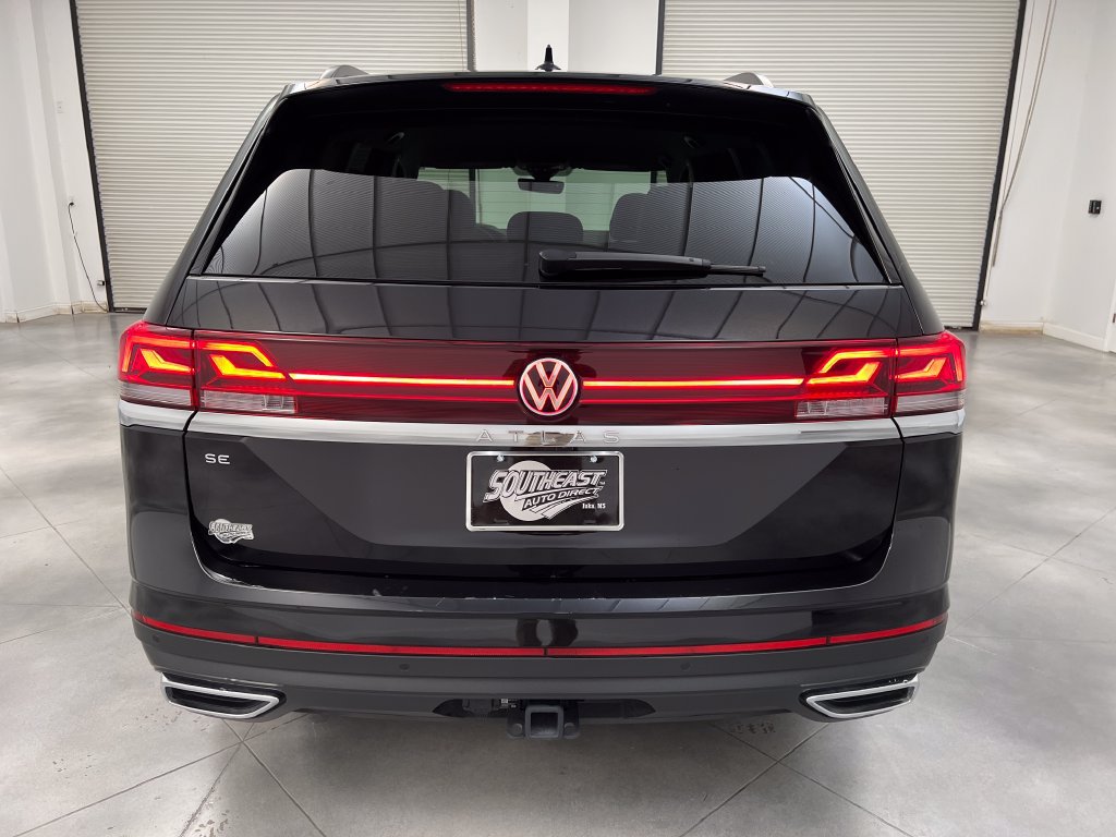 Used 2026 Volkswagen Atlas SE FWD image 8