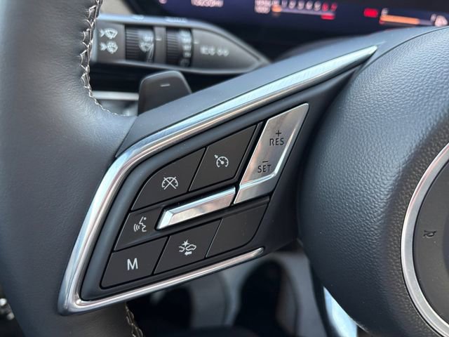 Used 2024 Buick Envision Avenir image 25