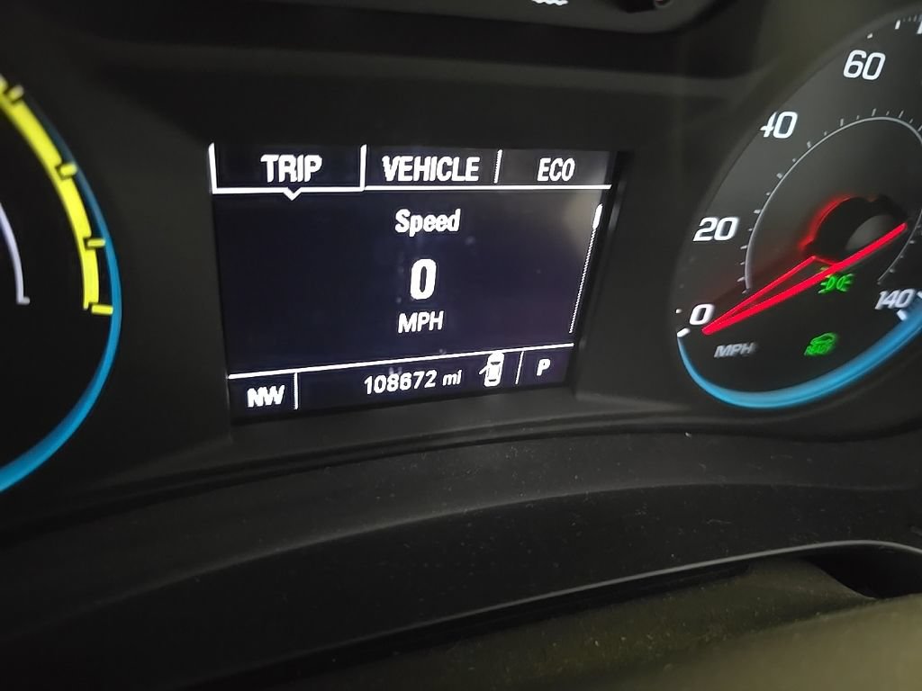 Used 2018 Chevrolet Malibu Hybrid FWD image 6