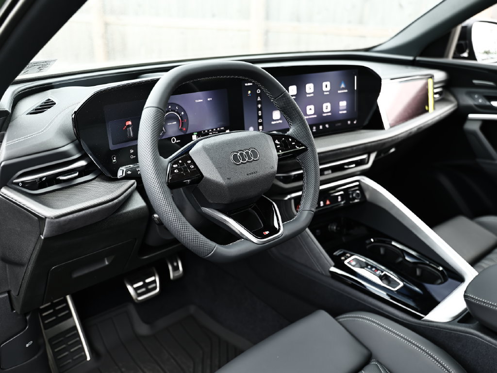 New 2026 Audi SQ5 Prestige AWD/4WD image 19