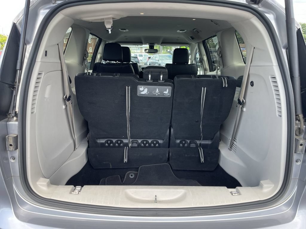 Used 2020 Chrysler Voyager Lxi FWD image 33