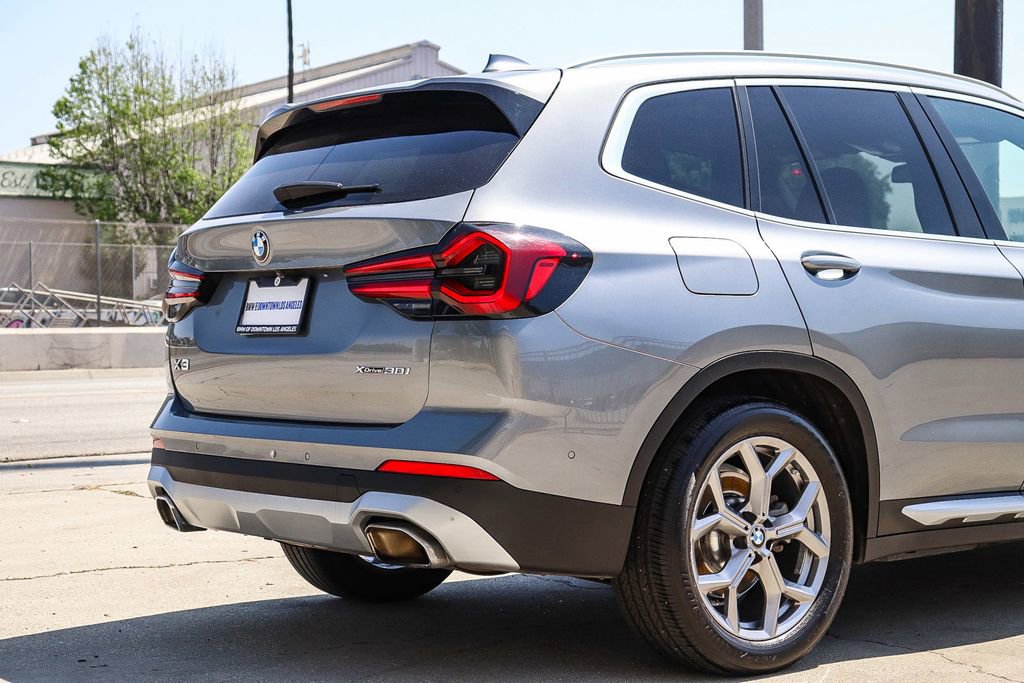Used 2023 BMW X3 xDrive30i w/ Convenience Package AWD/4WD image 11