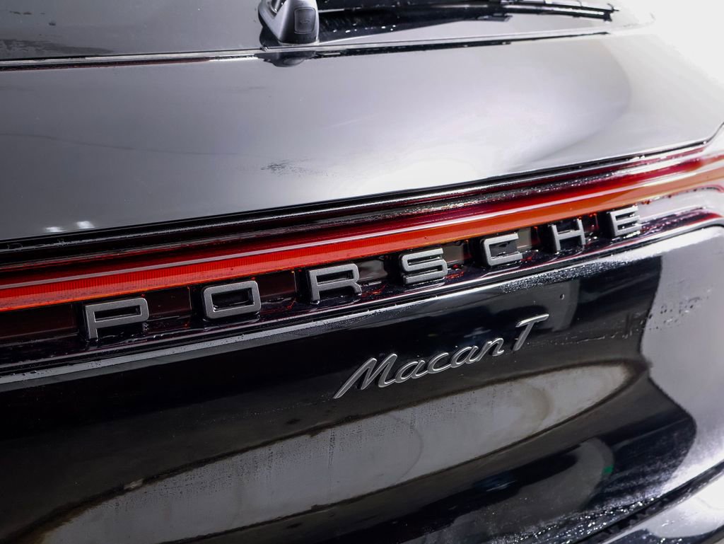 New 2026 Porsche Macan Turbo AWD/4WD image 14