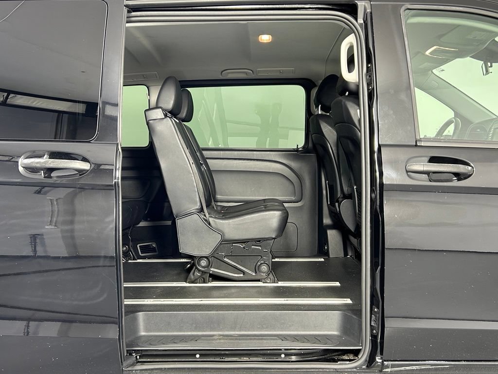 Used 2019 Mercedes-Benz Metris Passenger image 11
