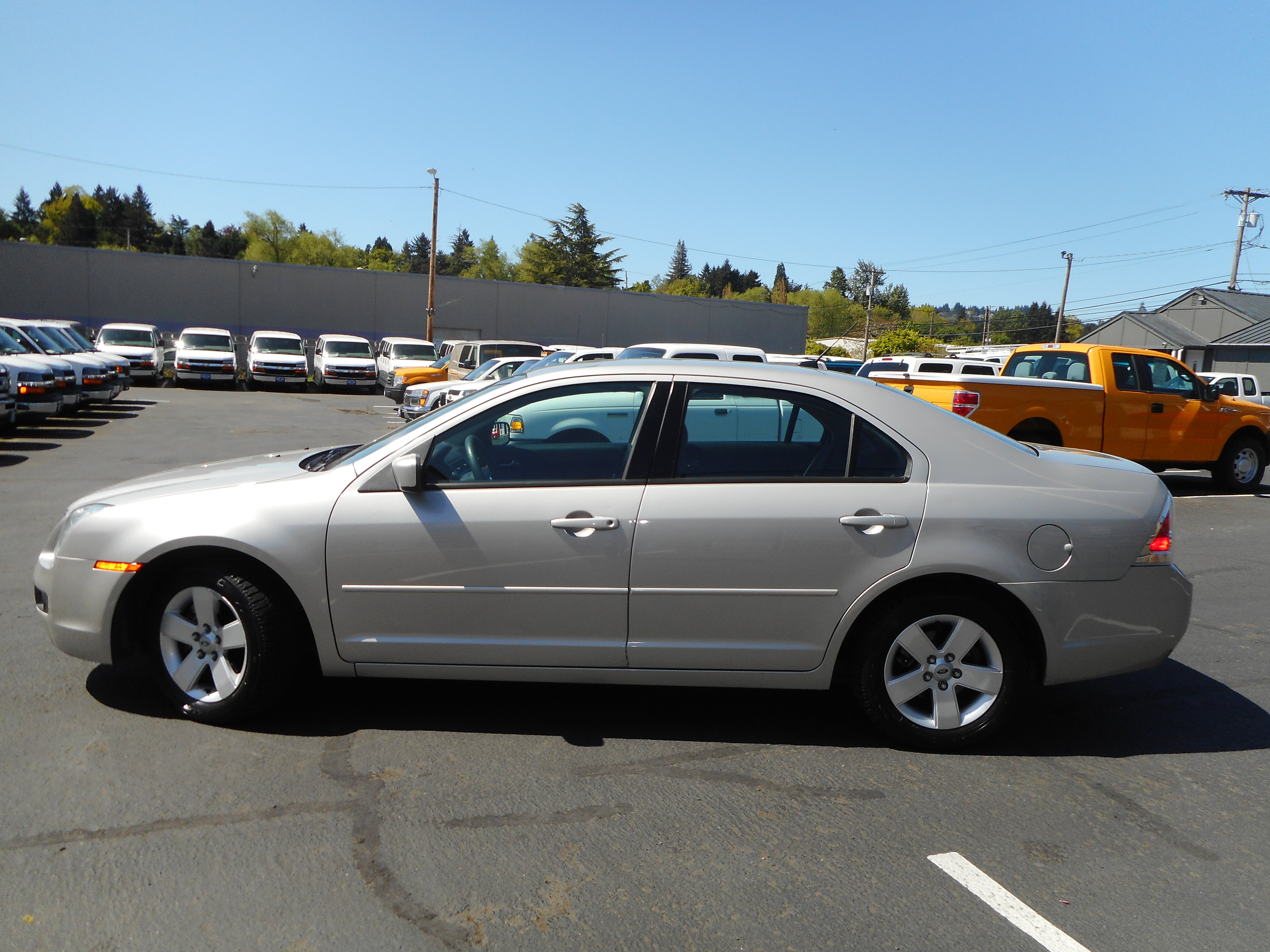 Used 2008 Ford Fusion SE AWD/4WD image 2