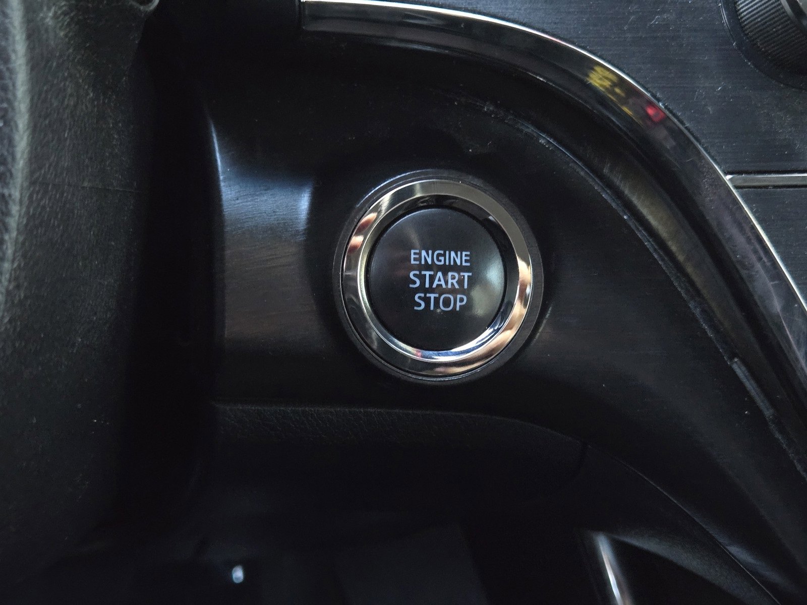 Certified 2018 Toyota Avalon XLE Plus w/ Carpet Mat Package image 20