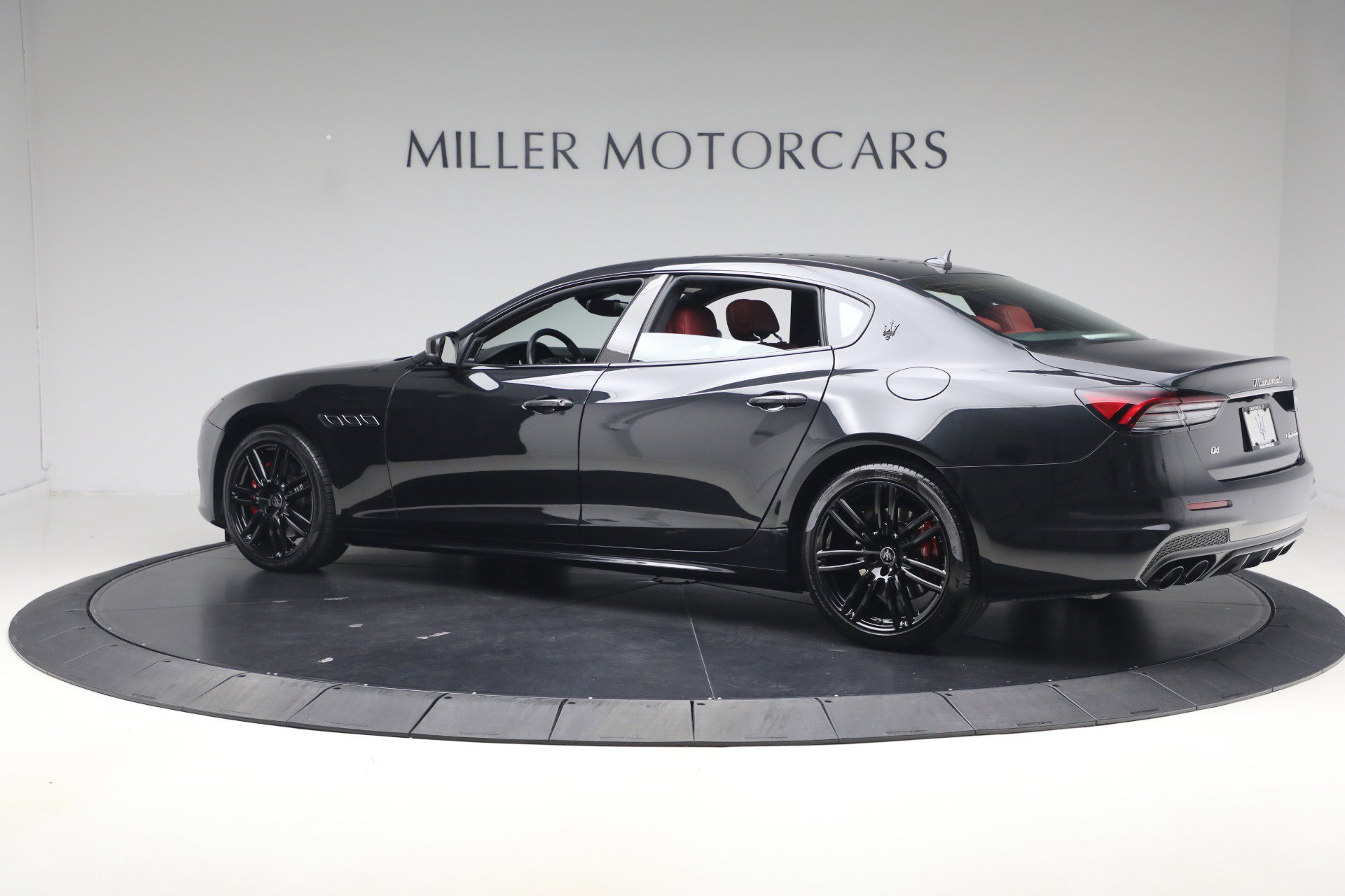 Certified 2022 Maserati Quattroporte Modena Q4 image 4