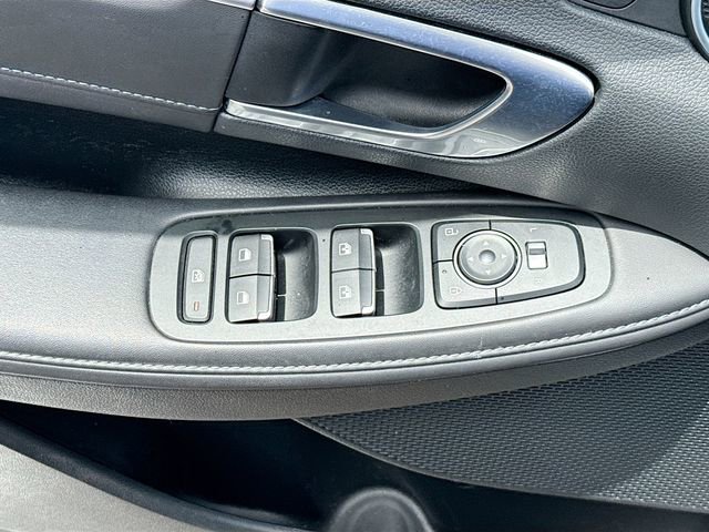 Used 2023 Hyundai Sonata Limited w/ Cargo Package image 17