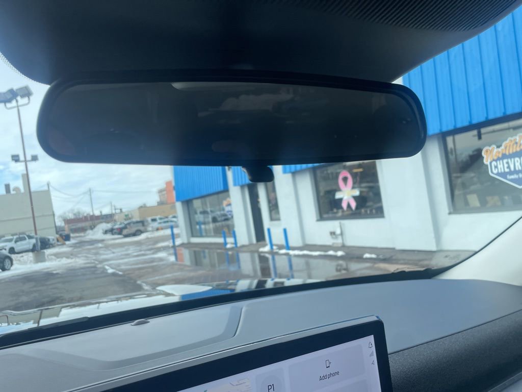 Used 2025 Ford Explorer Active image 25