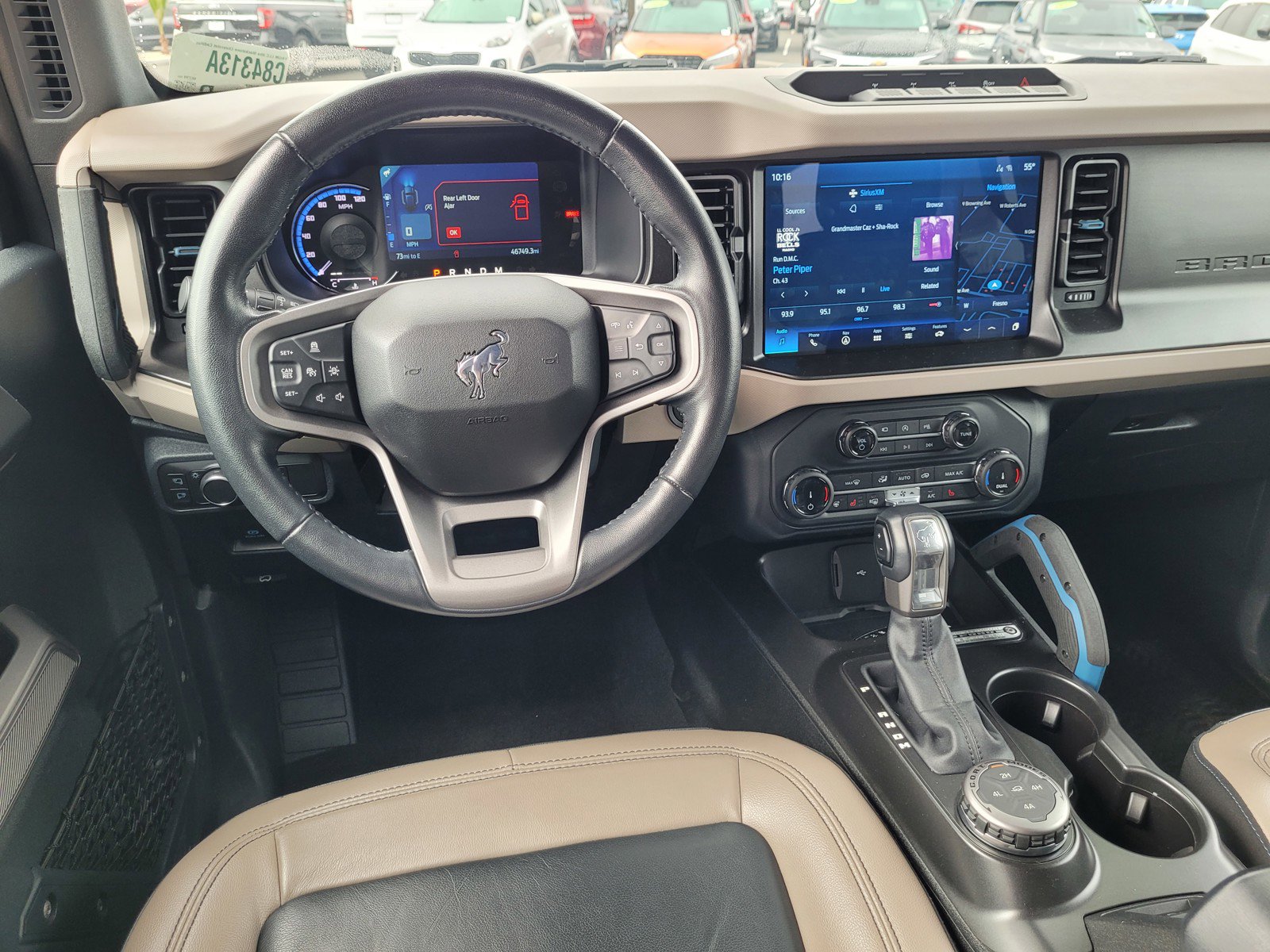 Used 2022 Ford Bronco Wildtrak image 18