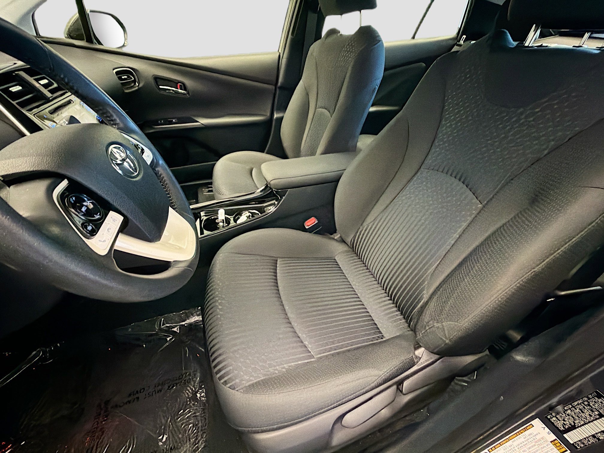 Used 2017 Toyota Prius Three w/ Carpet Mat Package FWD image 11