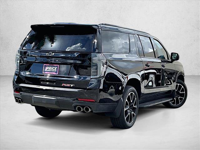 Used 2026 Chevrolet Suburban RST w/ Comfort Package RWD image 2