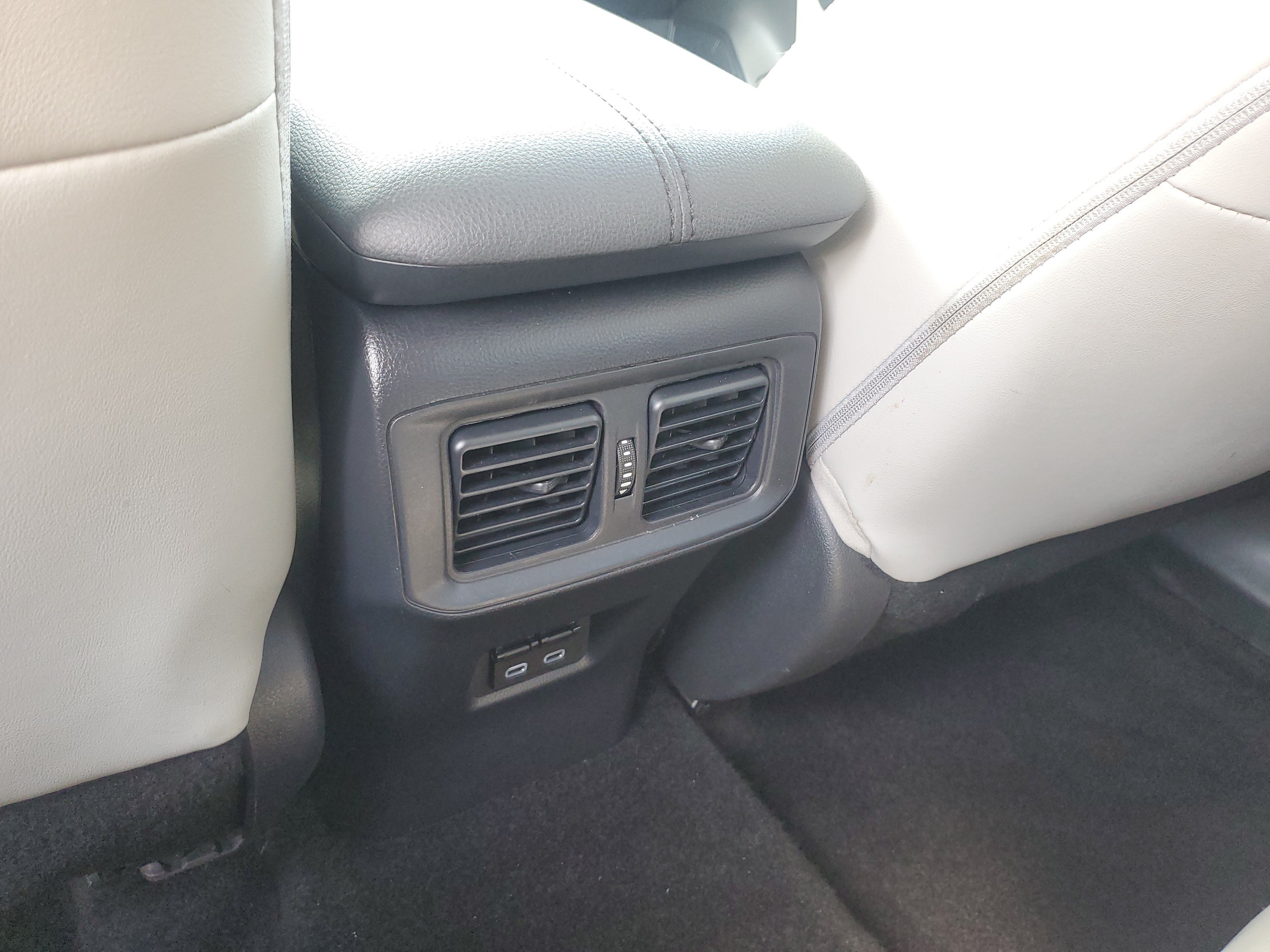 Used 2025 Toyota RAV4 XLE Premium w/ Weather Package FWD image 14