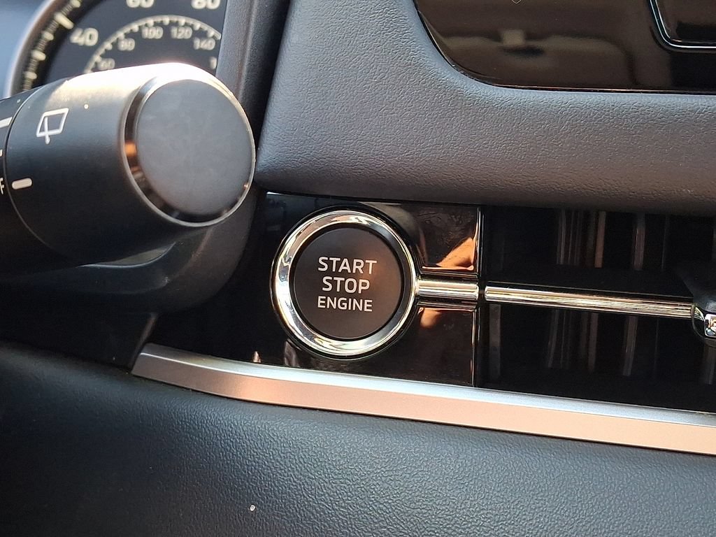 Used 2025 Mitsubishi Outlander SE AWD/4WD image 25