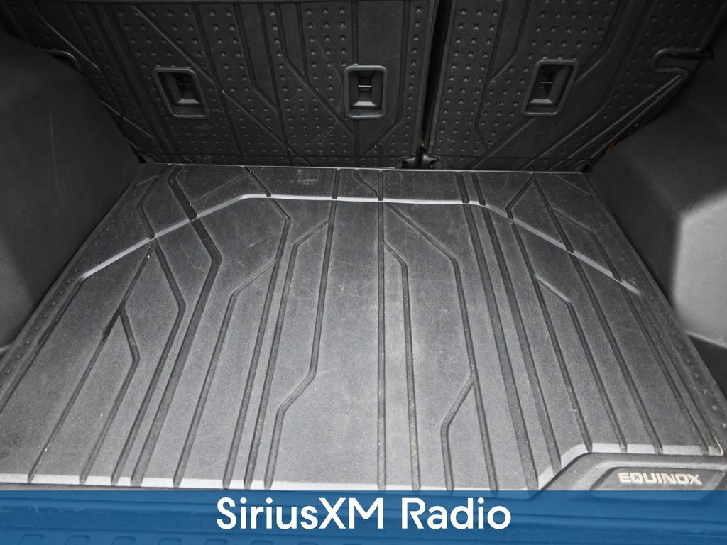 Used 2022 Chevrolet Equinox LT AWD/4WD image 10