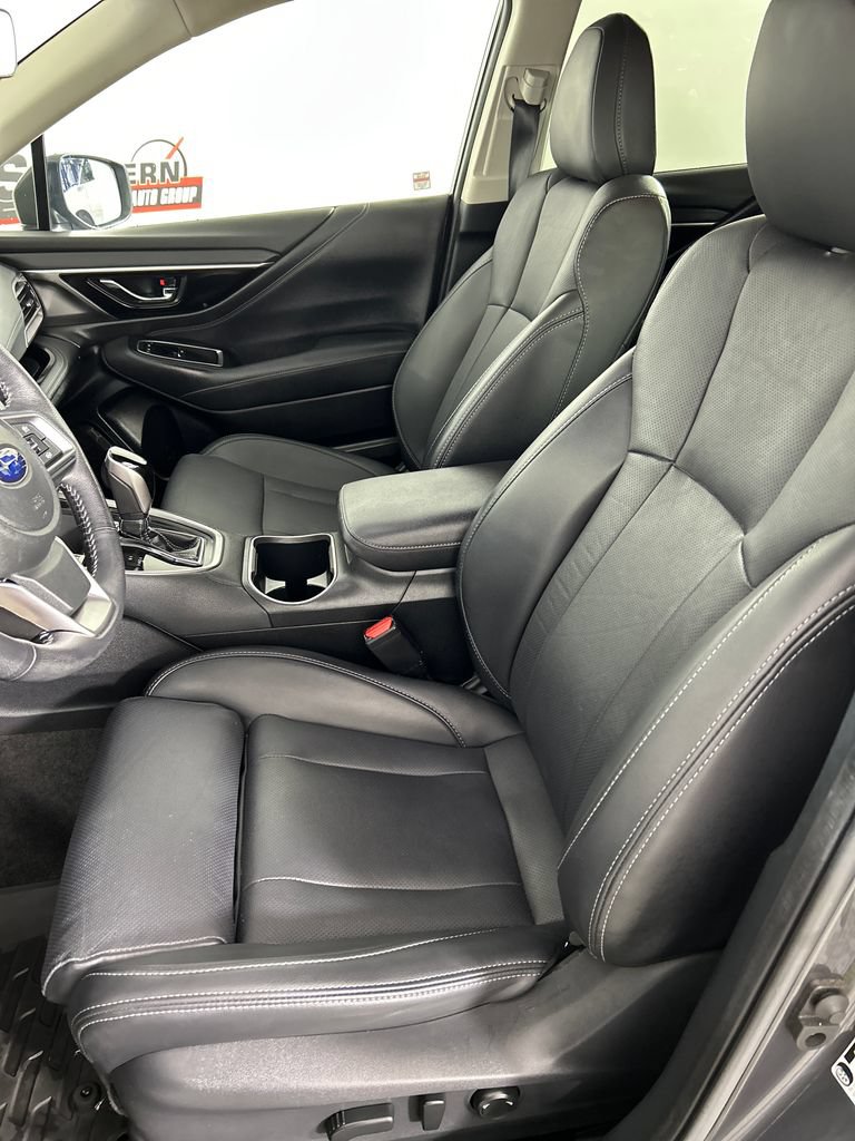 Used 2021 Subaru Outback Limited XT AWD/4WD image 12