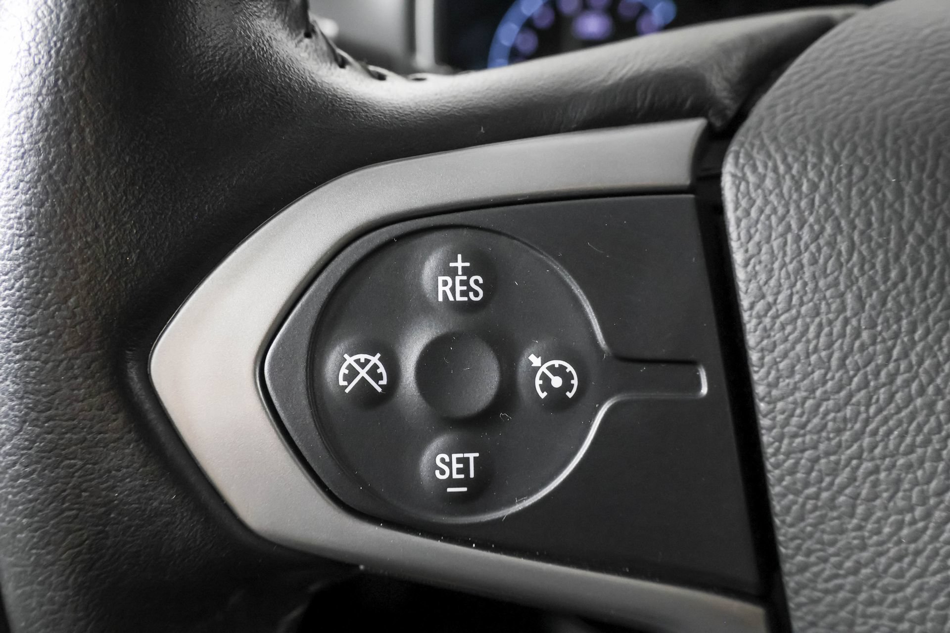 Used 2022 Chevrolet Colorado LT w/ LT Convenience Package AWD/4WD image 26