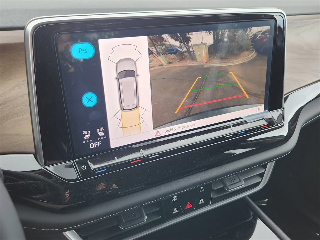 New 2025 Volkswagen Atlas SE image 18