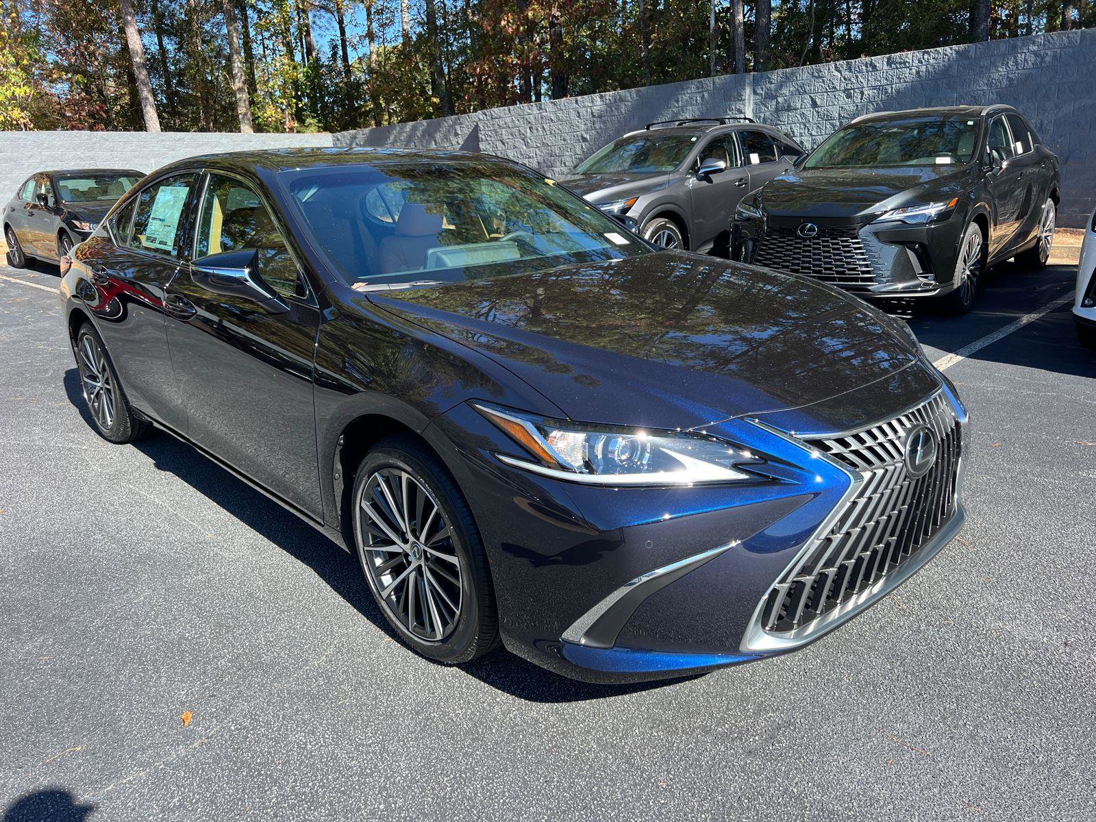 New 2025 Lexus ES 350 w/ Premium Package image 4