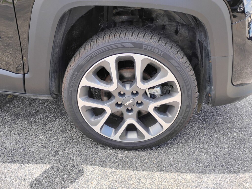 Used 2022 Jeep Renegade Limited w/ Sun, Sound & Wheels Group AWD/4WD image 26