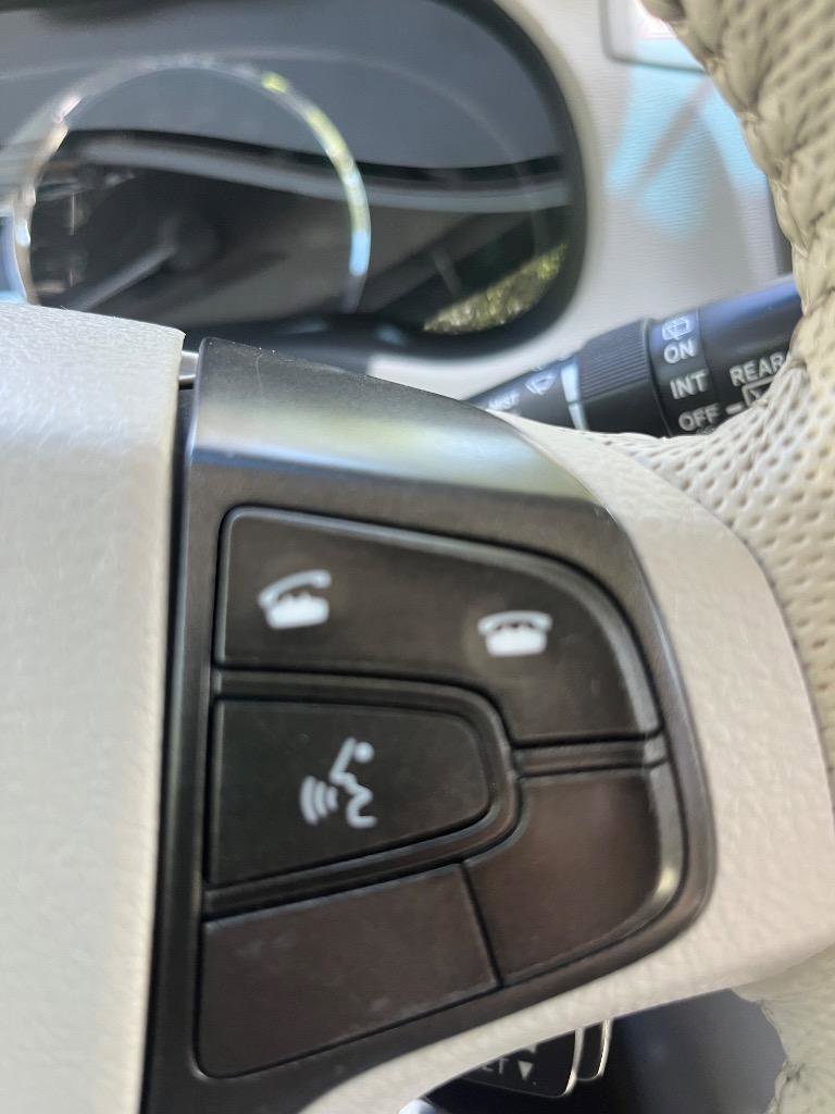 Used 2014 Toyota Sienna XLE FWD image 32
